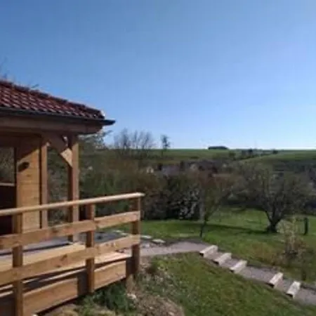 Moderne Avec Acces Independant, Proche Centre-ville Et Thermes, Terrasse Et Equipements Inclus - Fr-1-589-57 Holiday home Contrexeville