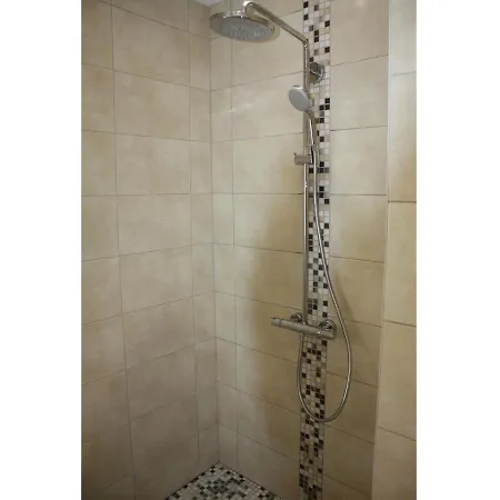 Moderne Avec Accès Indépendant, Proche Centre-ville Et Thermes, Terrasse Et équipements Inclus - Fr-1-589-57 Сasa de vacaciones Contrexéville