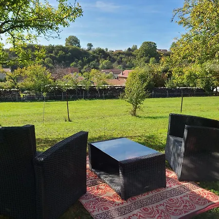Moderne Avec Acces Independant, Proche Centre-ville Et Thermes, Terrasse Et Equipements Inclus - Fr-1-589-57 Holiday home Contrexeville